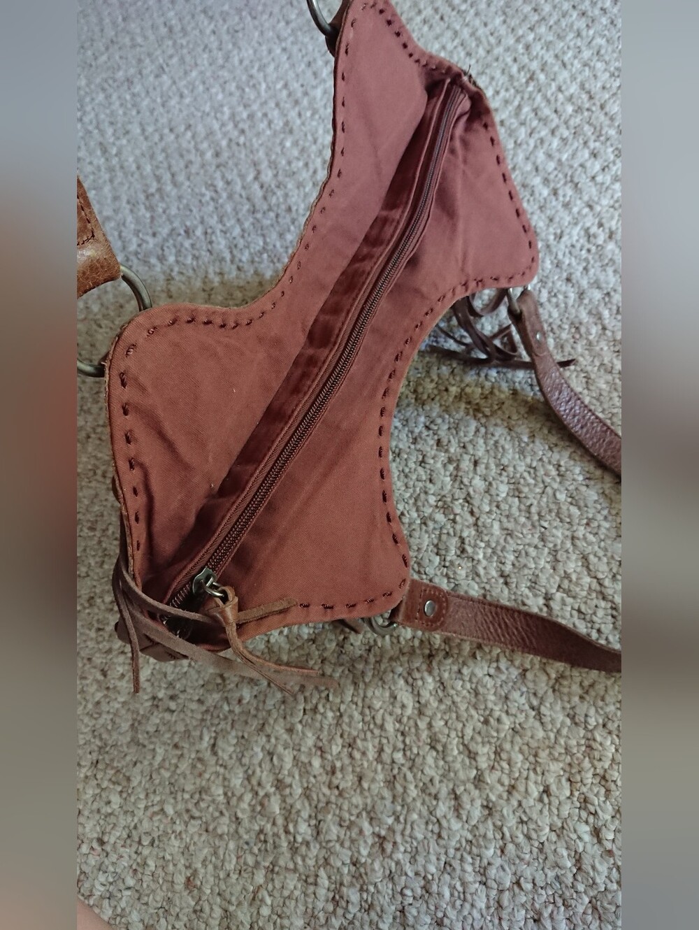The Sak Indio large brown leather hobo shoulder bag with fringe tassels - Picture 5 of 14